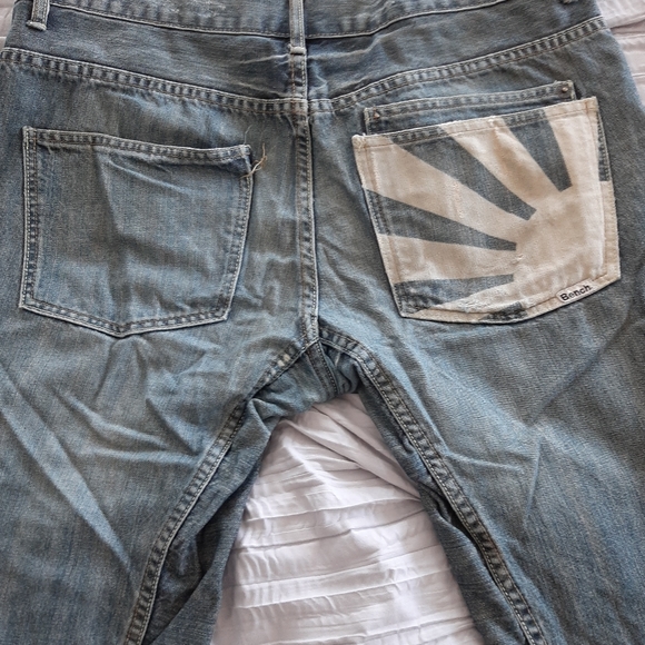 Bench  vintage distressed bootcut jeans 36 long - Picture 14 of 14